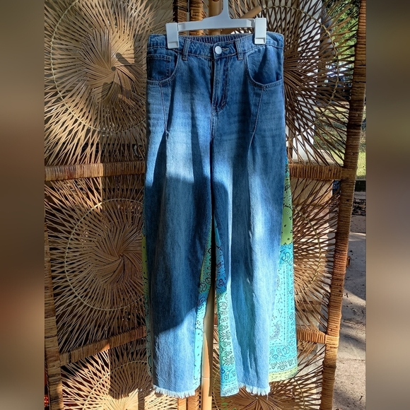 Sage + Fig Blue and Green Women's Jeans_ Small - Picture 3 of 7